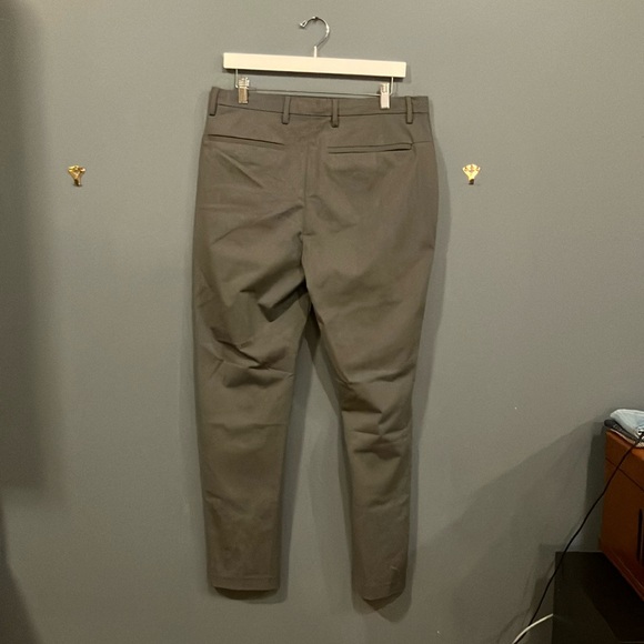 Ministry of Supply Gray Dress Pants with Tailored Look and Straight Leg Design - Picture 3 of 4